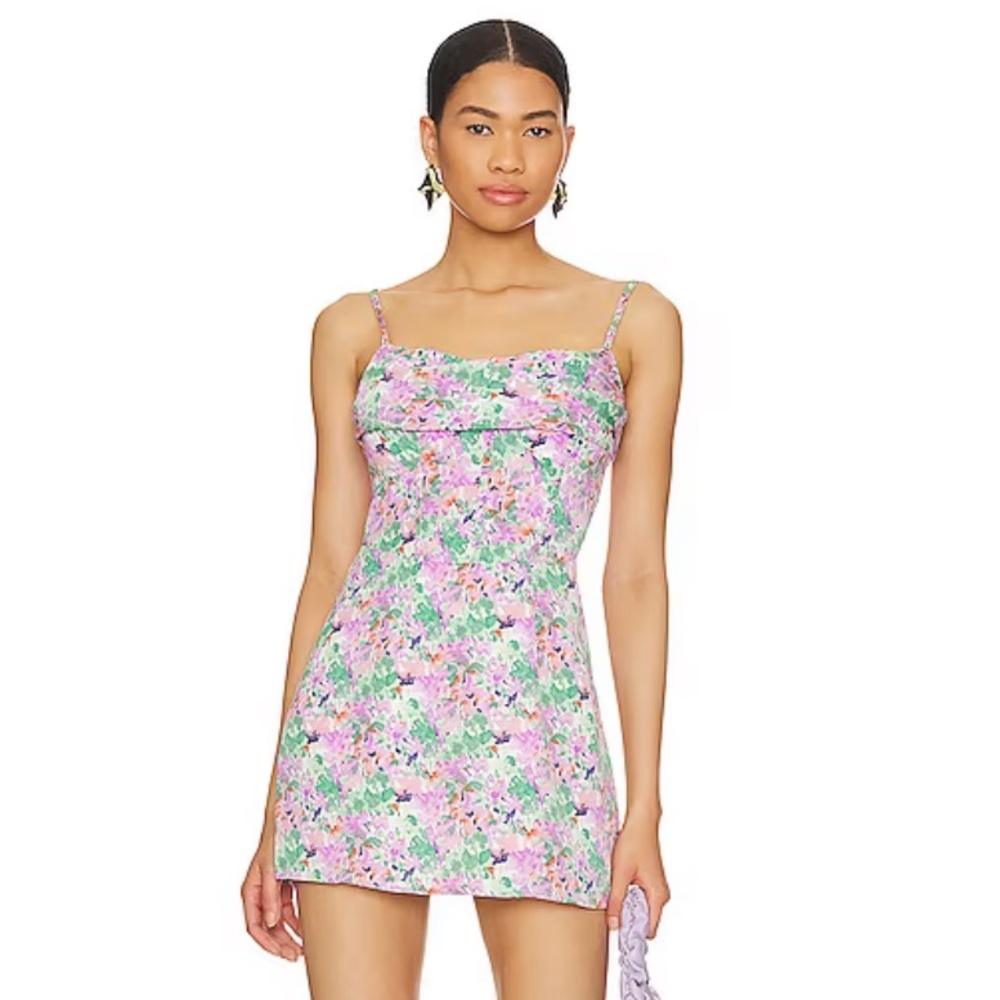 Melinda Drape Corset Dress in Purple Floral
MORE TO COME